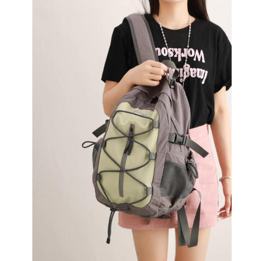 【轻便百搭❗️做工扎实】休闲双肩包书包女2025夏季新款大容量徒步运动登山包短途旅行背包男。jc 商品图2