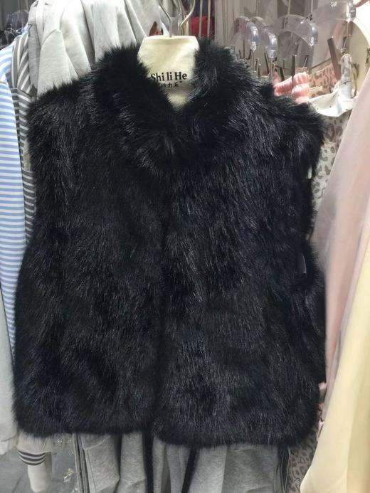 【GZ】无忧购【鸿运当“红”】短款仿狐狸毛毛外套女韩系气质设计感马甲无袖上衣5528（截单后3-5天发货） 商品图5