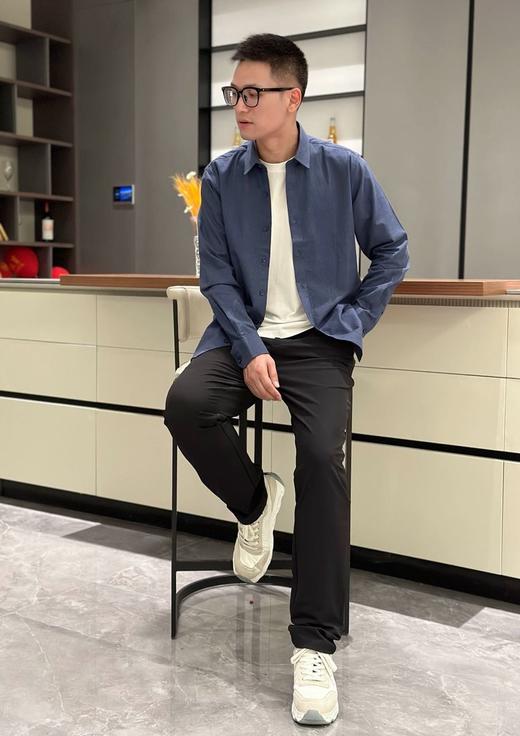 【好看到犯规的爱马家同款猪鼻子情侣休闲鞋】 72小时内发货 头层牛皮+头层羊皮双料组合  独家定制纱丁三防材质  上脚透气不闷  高弹猪皮鞋垫光脚穿也没压力  活力减龄~ 商品图14