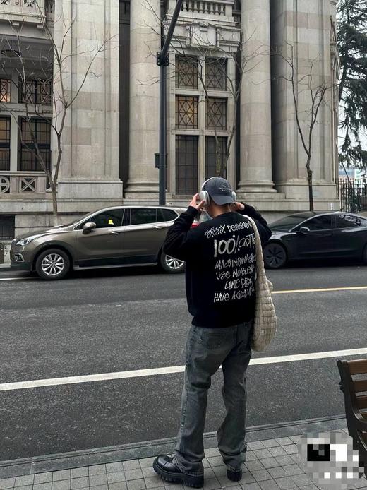 F012435新品后背字母提花情侣款圆领针织毛衣 商品图6