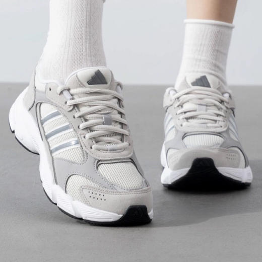 MJ| Adidas阿迪达斯女款低帮缓震透气运动休闲鞋 商品图3