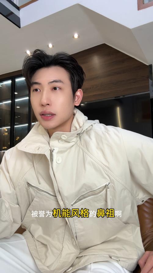 OAS2811SDSA男士秋冬新款痞帅男装韩版纯色降落伞短款连帽夹克外套百搭 商品图0