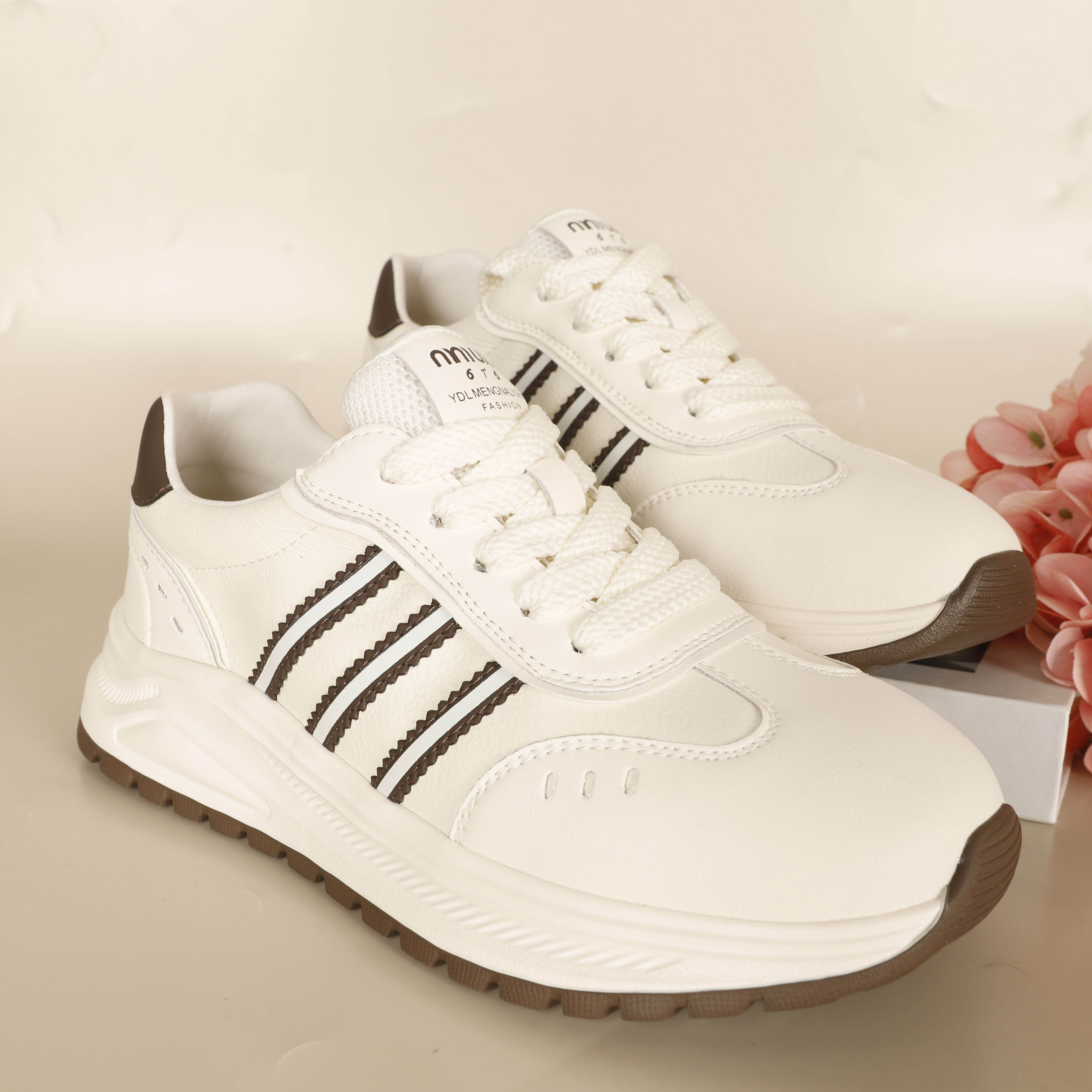 微信25Q631-8511运动鞋