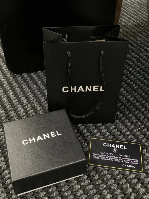 F012415新款百搭设计感十足贝母小双C项链 商品图4