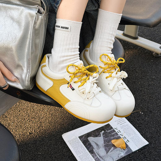 经典鲨2026春专柜新款牛皮革韩版潮流拼色系带平底休闲德训鞋女KW336-617011 商品图3