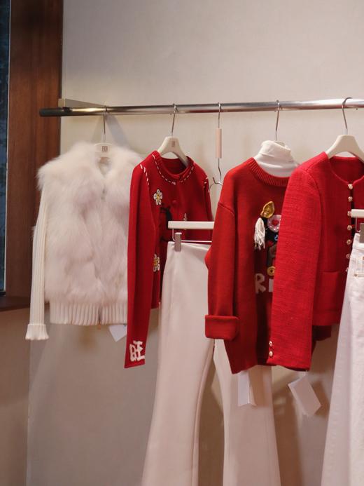 PIANAI冷小姐# 马上有钱花红色小马套头红色毛衣 商品图2