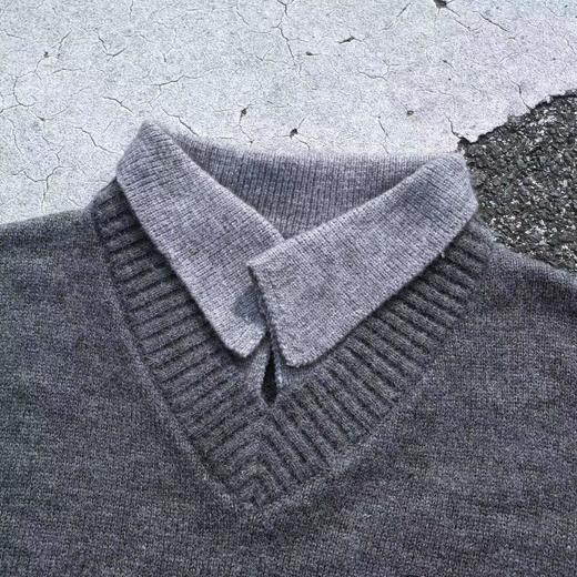 F012408新款慵懒风复古老钱风假两件v领翻领毛衣 商品图11