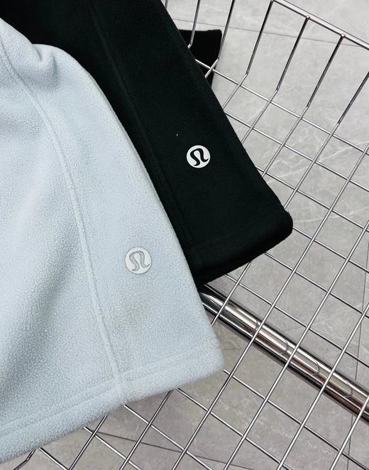 F012446双面摇粒绒厚实绵密软糯短拉链外套 商品图11