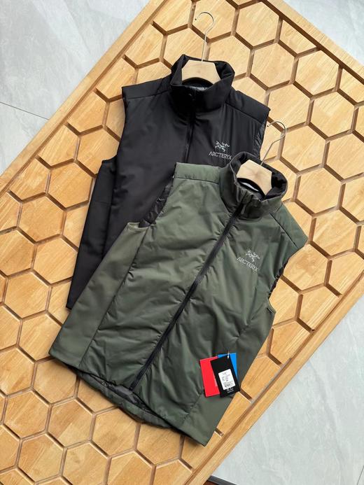 F012496防撕裂面料腋下抓绒设计轻量保暖棉马甲 商品图0