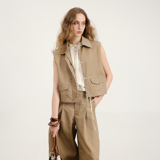 lost in echo2026年春季新款时髦户外工装风翻领宽松短款马甲女 商品图4