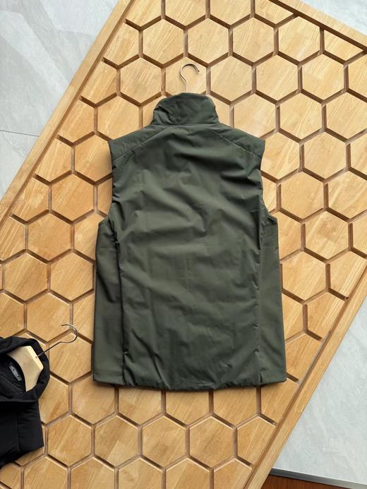 F012496防撕裂面料腋下抓绒设计轻量保暖棉马甲 商品图7