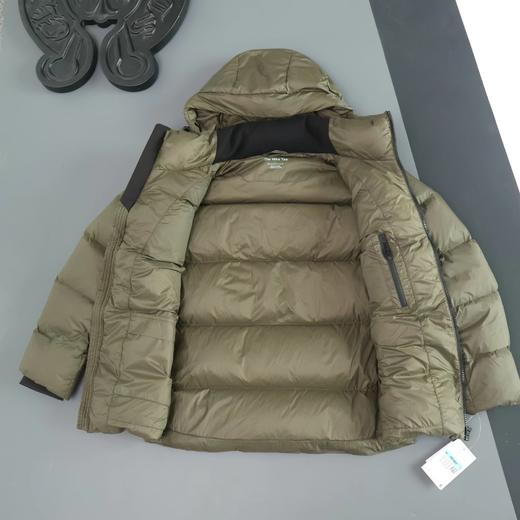 F012456轻盈舒适白鸭绒高蓬松连帽情侣款羽绒服 商品图3