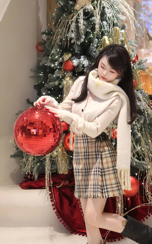 巴宝莉 2026最新款 格纹百褶短裙(KX*MM) 商品图3