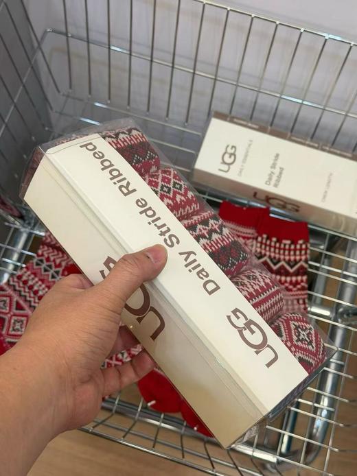 .一盒5双装！！礼盒装费尔岛提花袜，UGG马年限定红袜   一盒5双费尔岛袜 商品图1