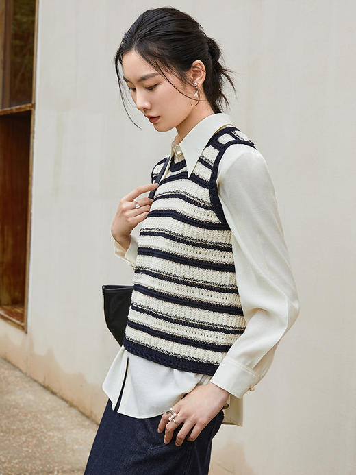 透气肌理感针织背心 春季藏青白条纹百搭外穿内搭无袖上衣 商品图0