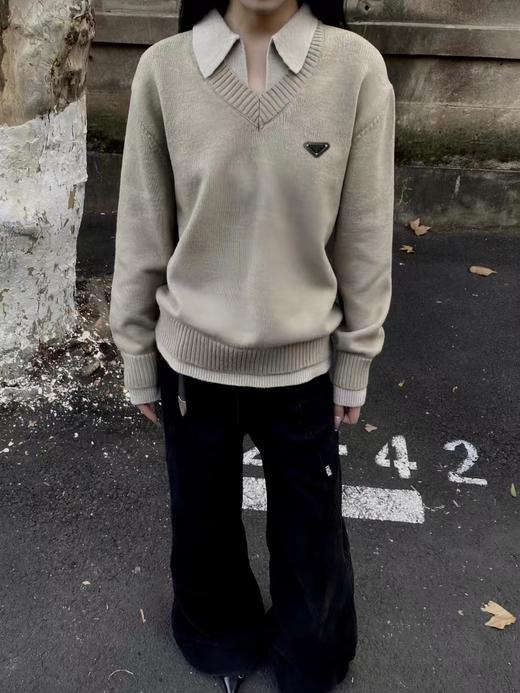 F012408新款慵懒风复古老钱风假两件v领翻领毛衣 商品图3