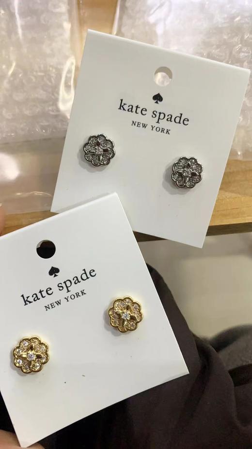 F012418四叶花瓣搭配璀璨镶钻耳钉925银针 商品图8