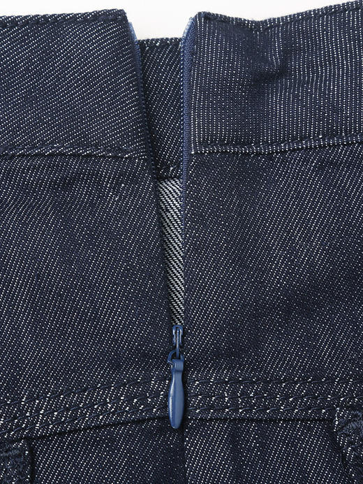 复古深蓝牛仔半裙 春季新款高腰毛边显瘦通勤中长裙 商品图3