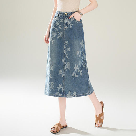 「自」全新升级【铂金会员146/天猫199/差价53】(22533)洛诗琳时尚印花牛仔裙2026年春夏季新款高腰百搭中长款半身裙 商品图2