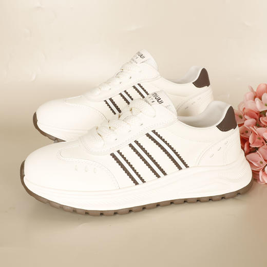 微信25Q631-8511运动鞋 商品图1