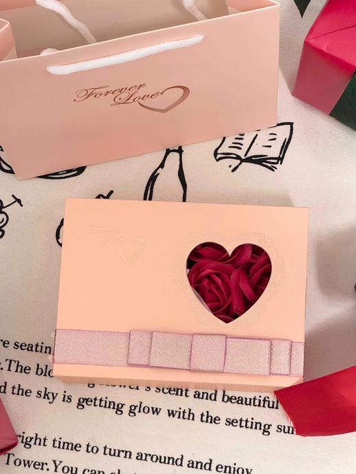F012450满满的礼物仪式感~221两件套玫瑰礼盒 商品图4