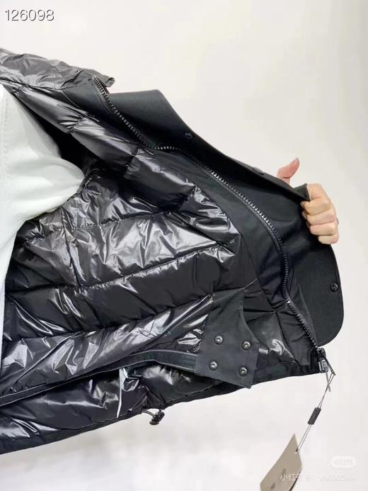 F012437冬季新款定制工装大口袋短款连帽情侣羽绒服 商品图8