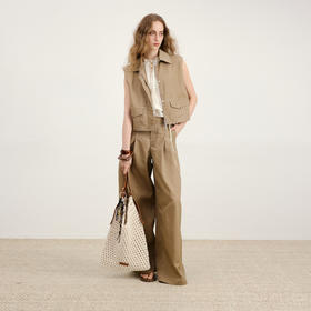 lost in echo2026年春季新款时髦户外工装风翻领宽松短款马甲女