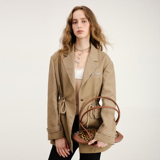 lost in echo2026年春季新款时髦复古感腰间抽绳宽松显瘦西装外套 商品图3