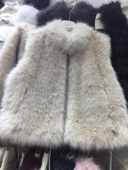 【GZ】无忧购【鸿运当“红”】短款仿狐狸毛毛外套女韩系气质设计感马甲无袖上衣5528（截单后3-5天发货） 商品图4