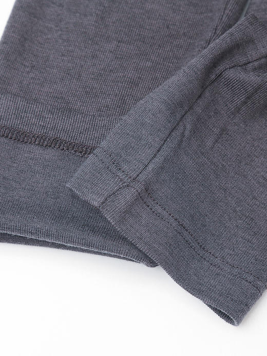 高级感深炭灰长袖 T 恤 春季亨利领设计简约通勤上衣 商品图4