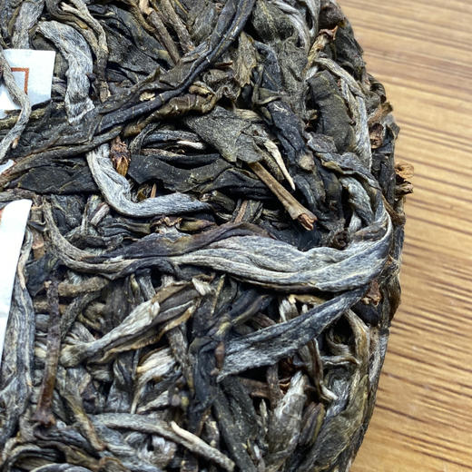 市面稀缺！2025年头春头采【胭脂扣】清代皇家宫廷御用园区！困鹿山一类高杆古树！云茶盟主自承包片区！特殊的胭脂粉嫩香气，优雅清爽鲜嫩柔汤！ 商品图3