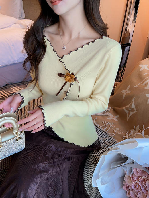 张心子【柔软法则】木耳边开衩针织衫不规则打底衫 U2602015 商品图8