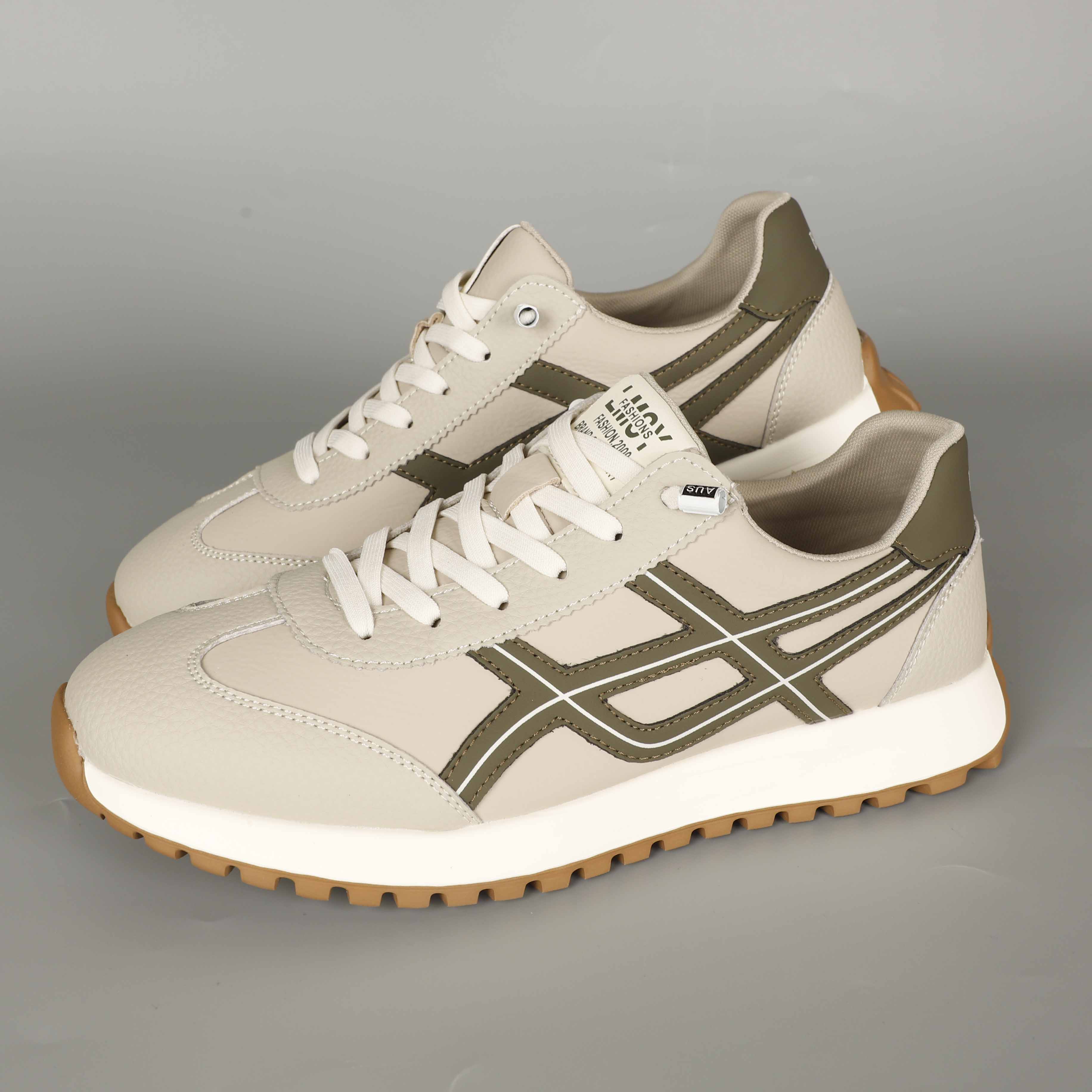 微信25D982-4114轻户外运动鞋