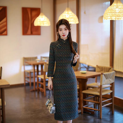 新款秋冬款长款时尚显瘦复古高档旗袍2717 商品图2