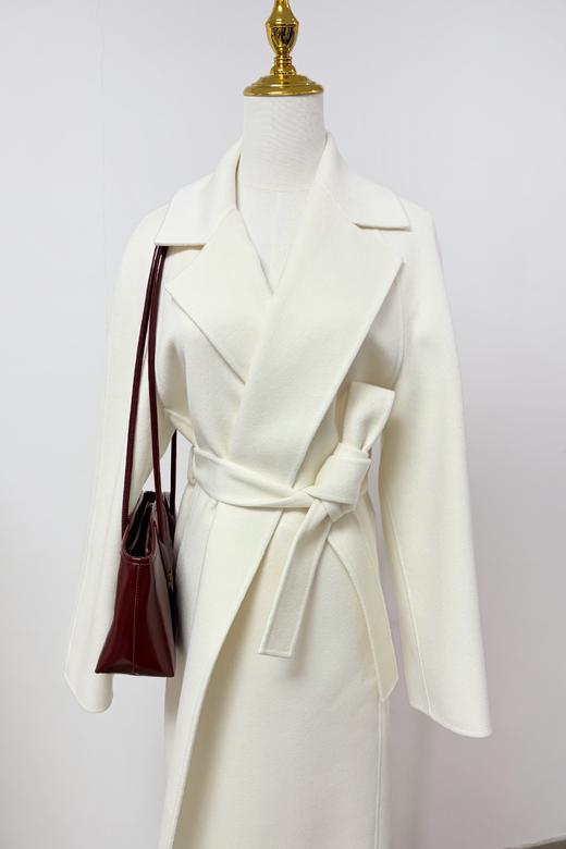 【直播大场福利】编号57  白月光 经典西装领浴袍式 羊绒大衣 100%纯山羊绒  不退不换 商品图1