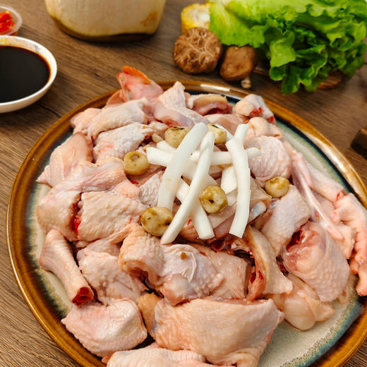 新年椰子鸡火锅套餐肉质鲜嫩搭配天然椰子水地道好食材 商品图3