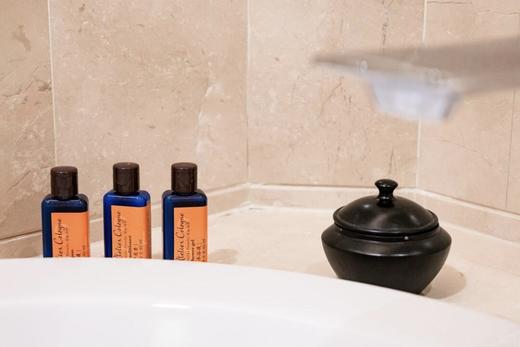 悦游非遗🎐丨泉州悦华酒店×2晚连住·赠双人店内簪花围体验+少林武术表演观演或双人簪花下午茶 商品图14