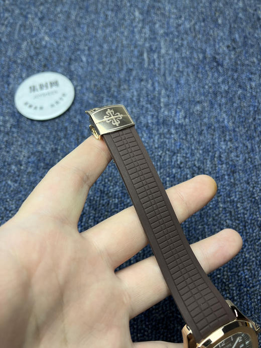 百达翡丽"手雷"AQUANAUT系列5167A 金手雷 男士腕表再现佳作！
机芯：搭载原装进口西铁城 商品图7