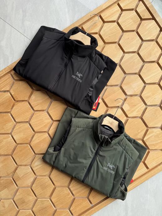 F012496防撕裂面料腋下抓绒设计轻量保暖棉马甲 商品图1