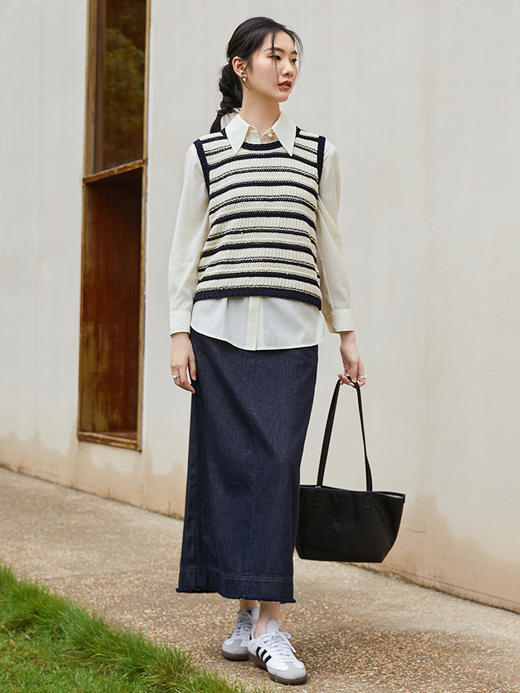 透气肌理感针织背心 春季藏青白条纹百搭外穿内搭无袖上衣 商品图1