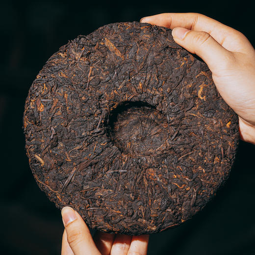 【元昌号】印级系列高端熟茶典藏黄印357g熟饼 商品图2