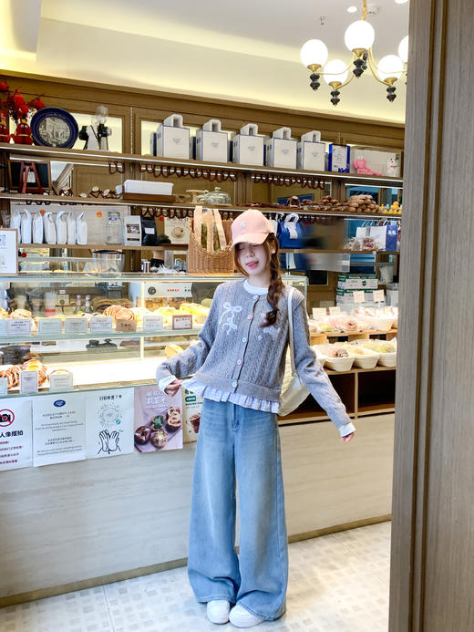 <曾小咸推荐>现货秒杀 ！微信超特价！假两件刺绣针织开衫 日常209.99 立减120 秒杀89.99！！ 商品图5