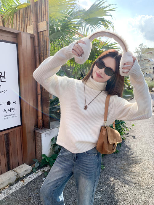 <曾小咸推荐>现货秒杀 ！微信超特价！4色韩系高领竖条纹毛衣 日常119.99 立减60 秒杀59.99！！ 商品图11