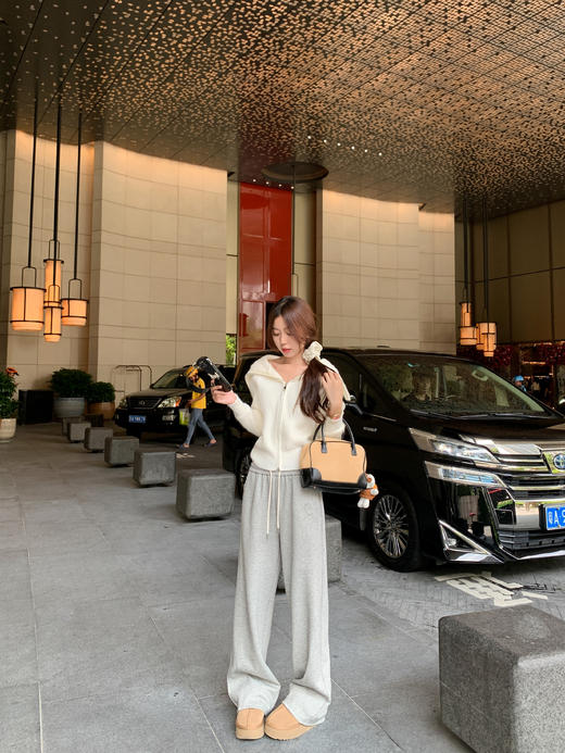 <曾小咸推荐>现货秒杀 ！微信超特价！2色刺绣休闲裤 日常189.99 立减100 秒杀89.99！！ 商品图11