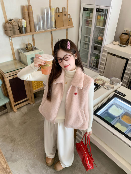 <曾小咸推荐>现货秒杀 ！微信超特价！刺绣摇粒绒马甲 日常189.99 立减100 秒杀89.99！！ 商品图12