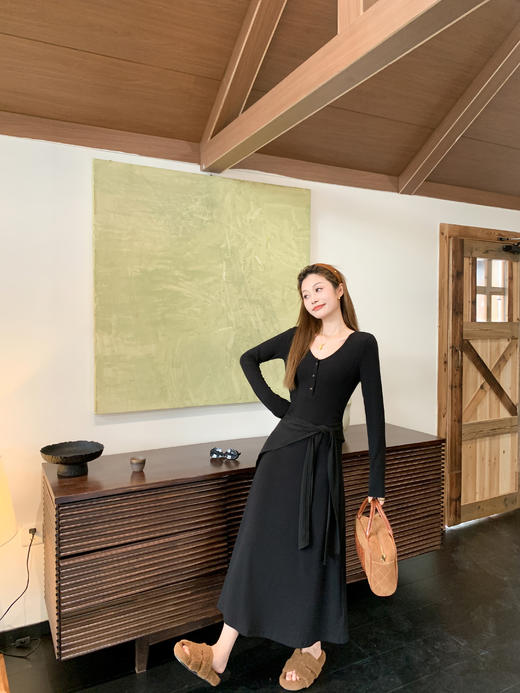 <曾小咸推荐>3.16现货秒杀 ！微信超特价！披肩v领针织连衣裙 日常219.99 立减120 秒杀99.99！！ 商品图12