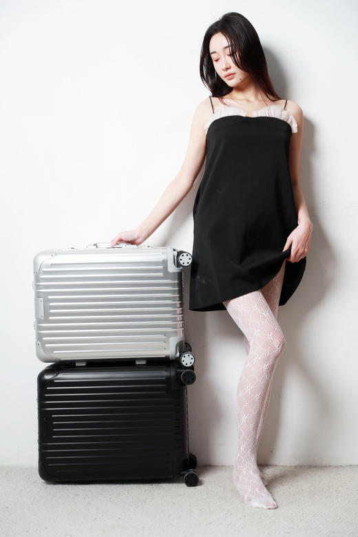 真正硬通货啊啊啊啊，铝镁合金行李箱。21寸大容量登机箱E012566 商品图8