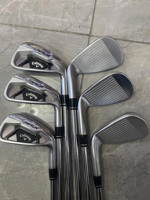 经典二手几乎全新卡拉威铁杆组 商品图1