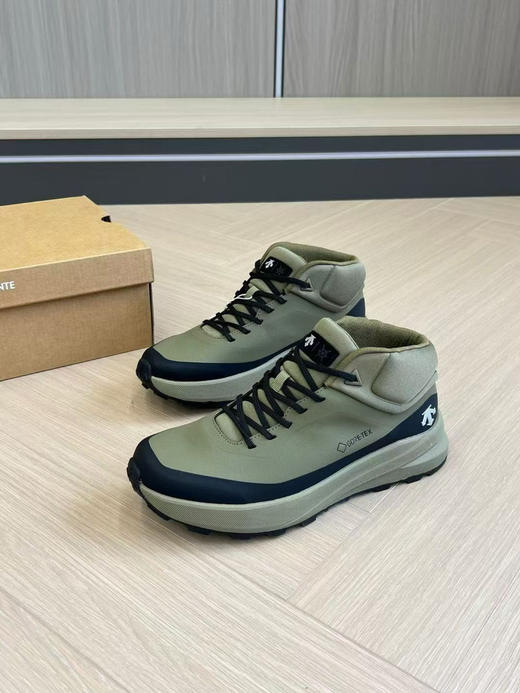 原单正品 DESCENTE/迪桑特 Dualis GORE-TEX 防水 时尚防滑耐磨 中帮生活休闲鞋 男款 商品图0