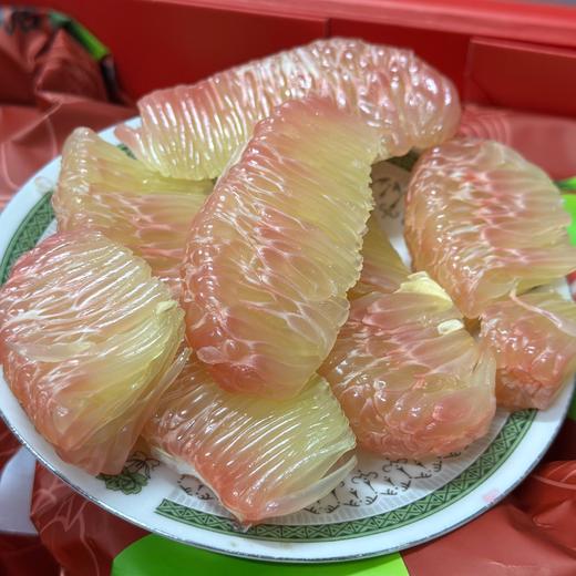【泰国翡翠柚】柚子类复购率超高的一款泰国进口柚！味道清新，不张扬，颗粒饱满水分足，热量低，不担心长肉肉哟。2个家庭装/4个装礼盒，江浙沪皖顺丰包邮~ 商品图1